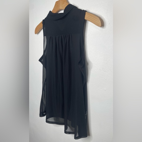 Lipstick Women’s Sleeveless Collard Button Down Blouse Shirt w/Crosses - Picture 4 of 6